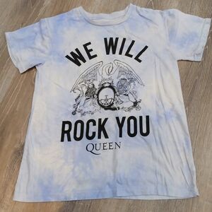 💙💙Queen  Blue Short Sleeve Tee Size Small